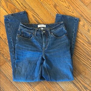 Abercrombie Straight Mid Rise